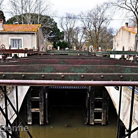 Le Gambetta Hotel Vias