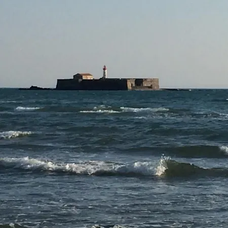 Le Gambetta Szálloda Vias