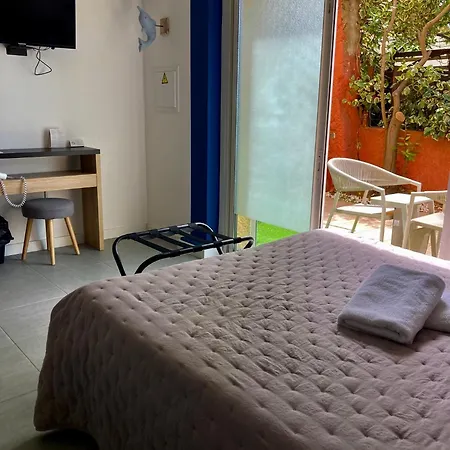 Le Gambetta Hotell 2*