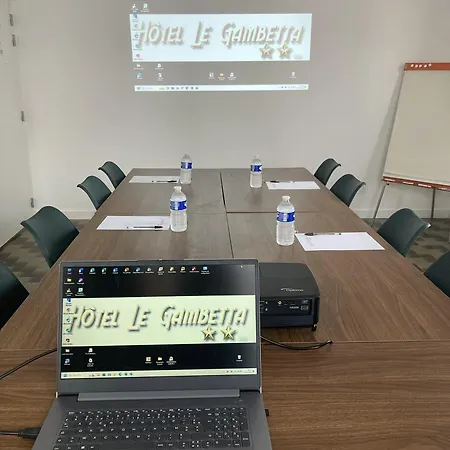 Le Gambetta Szálloda 2*