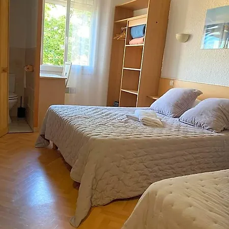 Le Gambetta 2* Виас